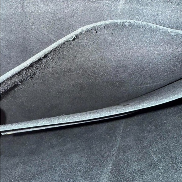 PORTLAND leather tote bag. - Picture 8 of 9